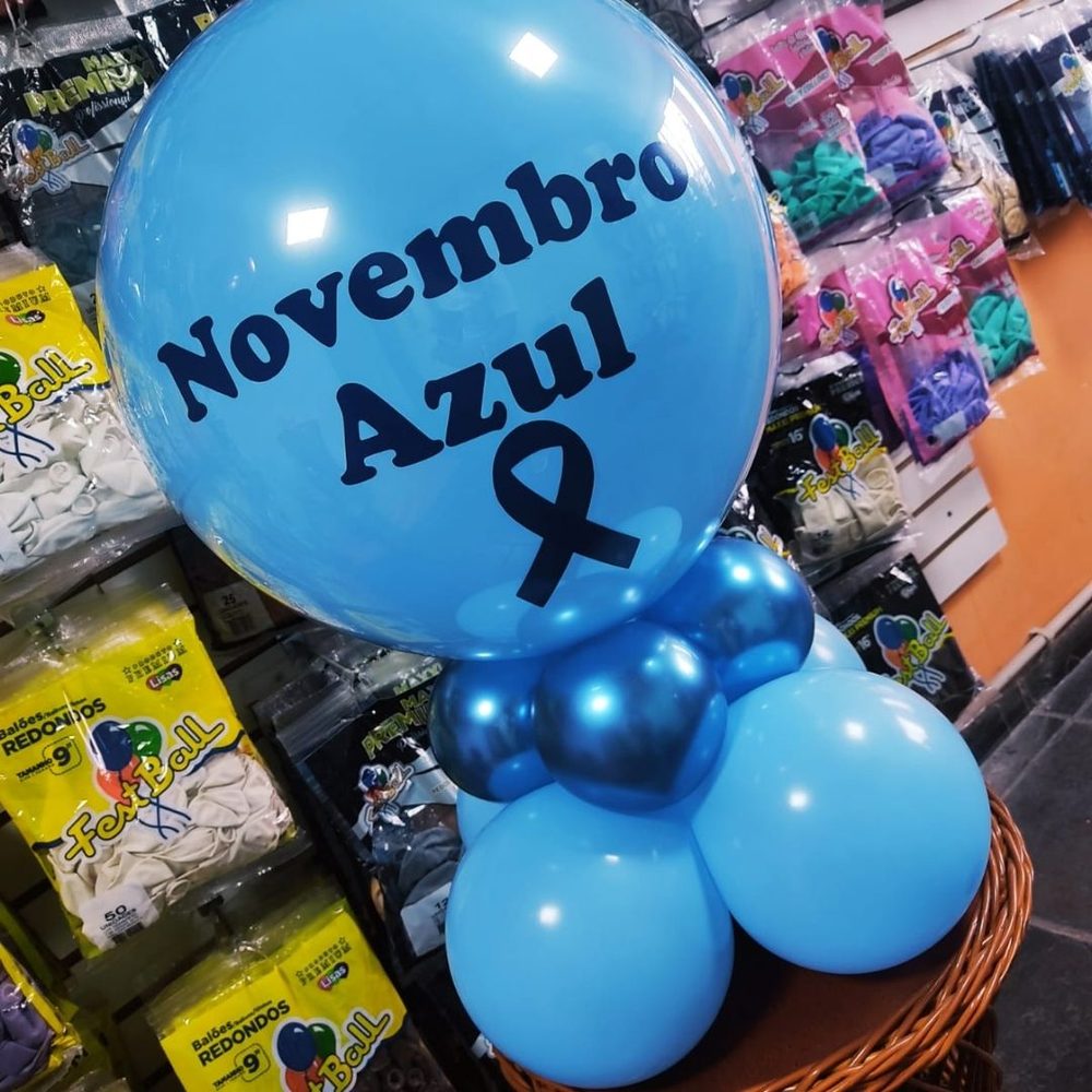 Arranjo azul com mensagem — Mariazinha Balões
